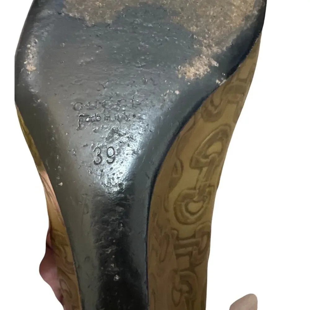 Gucci Embossed Wedge Heels Green Logo Size 9 **flaw**